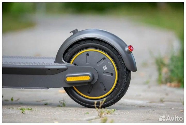Электросамокат Ninebot KickScooter Max G30