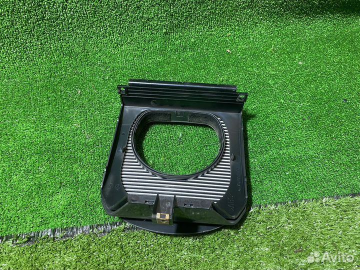 Кожух рулевой колонки Mercedes-Benz W215