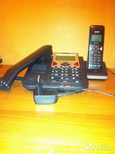 Стационарный телефон