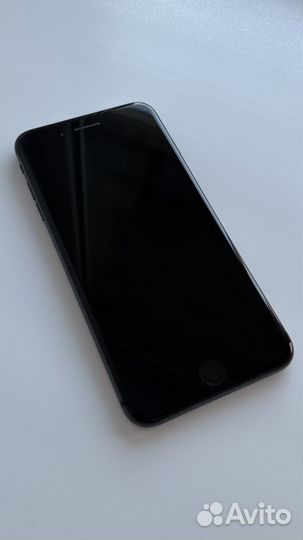 iPhone 8 Plus, 256 ГБ