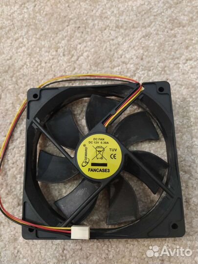 Компьютерный вентилятор 120мм