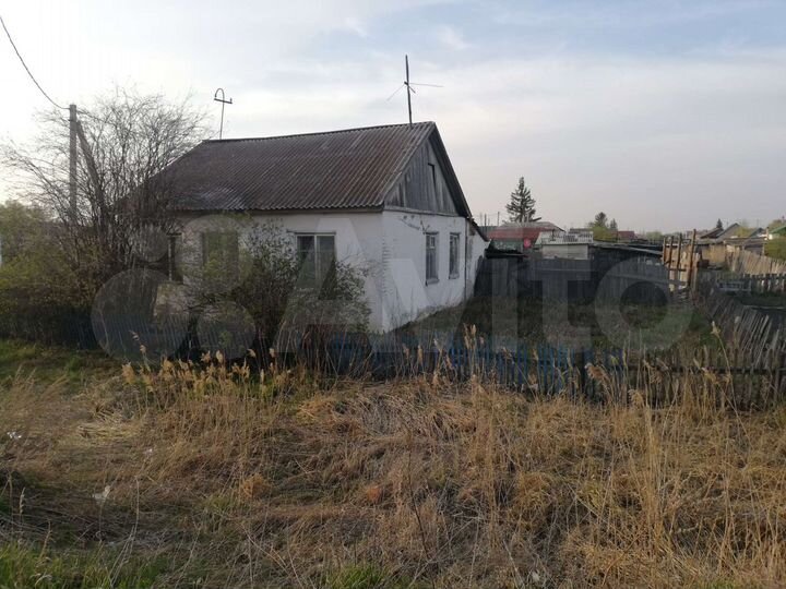 Дом 54,3 м² на участке 4 сот.