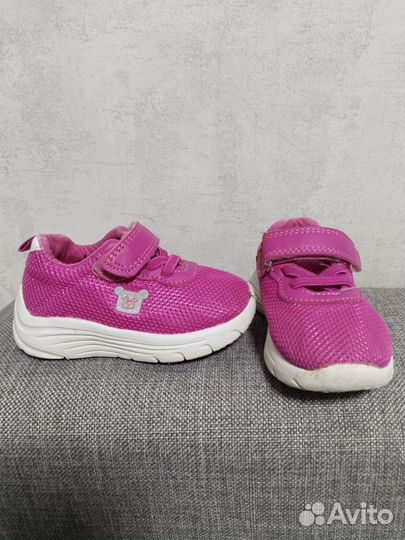 Кроссовки для девочки б/у