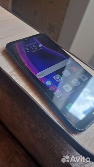 Мобильные телефоны honor8s