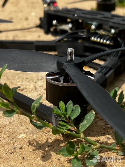 Квадpoкоптер фпв Piranha 10 