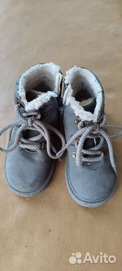 Ботинки детские 24