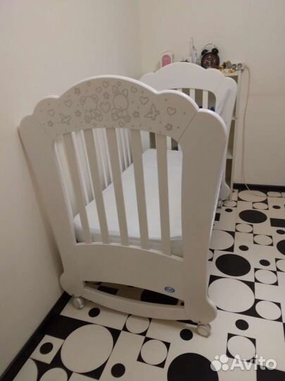 Детские комод и кроватка Pali Soraya