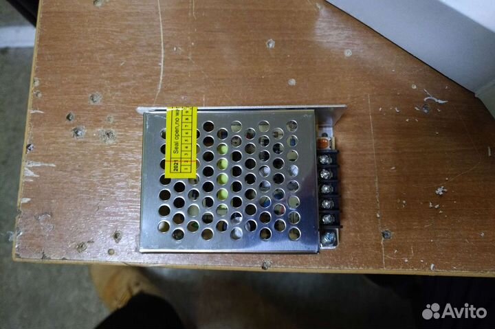 Блок питания AC-DC 220V-12V, 2A