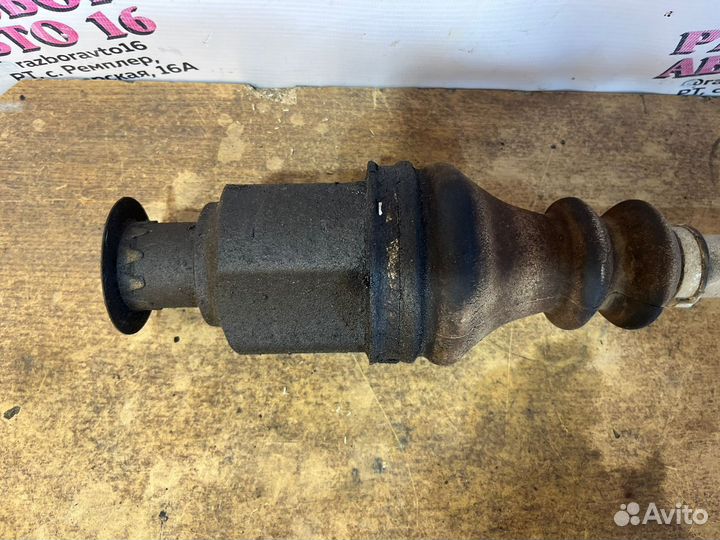Привод правый в сборе Renault Logan 1 1.6 8кл