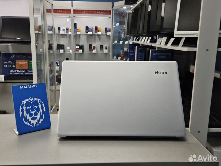 Ноутбук Haier U1500em Celeron N4000/4/64SSD+160HDD