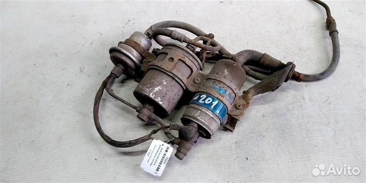 Насос топливный электрический mersedesbenz W201 8