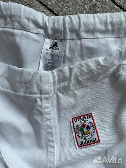 Кимоно для дзюдо adidas IJF Slim Fit Premium