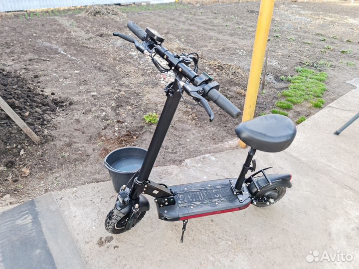 Электросамокат White Siberia Luna 800W