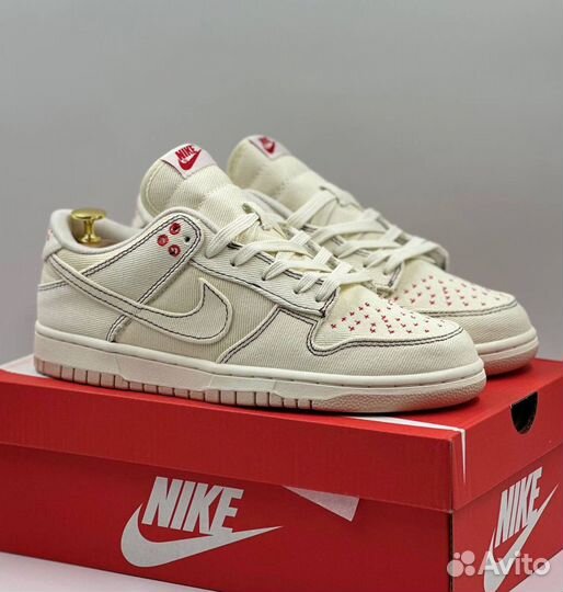 Кроссовки Nike SB Dunk