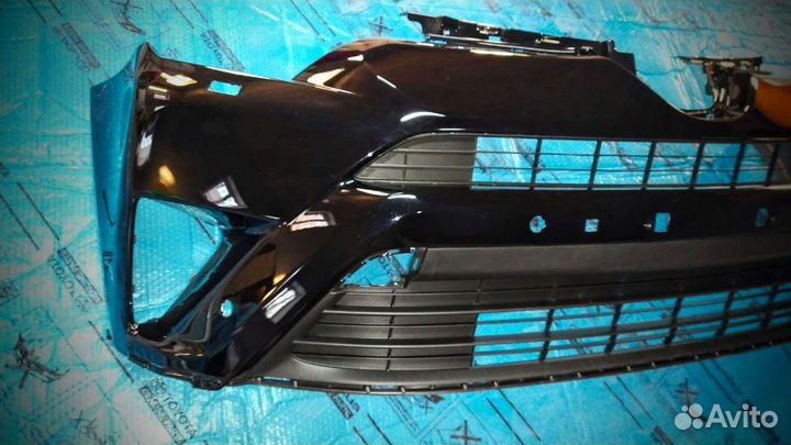 Бампер под парктроники Рав 4 40 с решетками 15-19