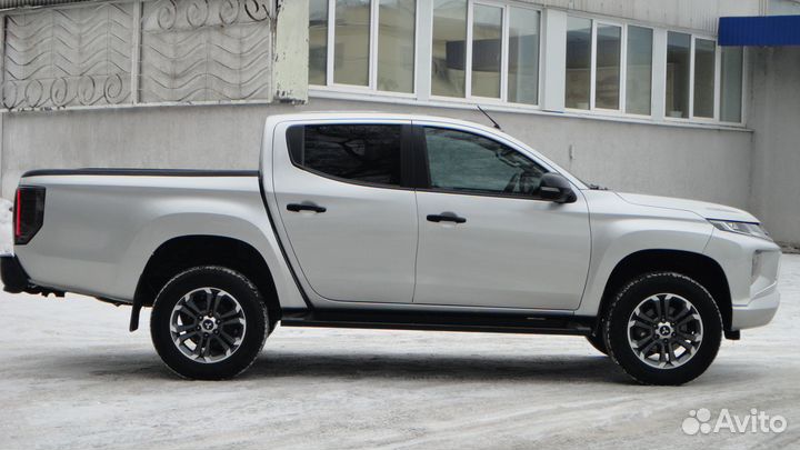 Mitsubishi L200 2.4 AT, 2023, 17 000 км