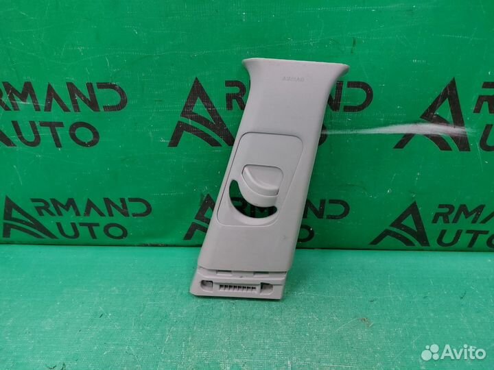 Обшивка стойки правая Hyundai Creta 1 2016