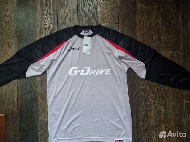 Футбольная форма вратаря Asics