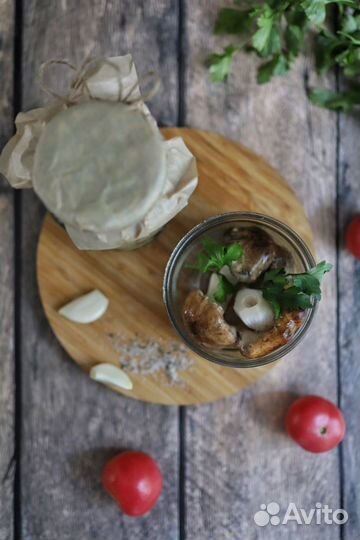 Валуи И грузди домашние, маринованные