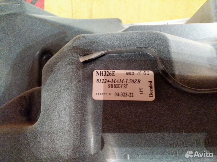 Задний правый кофр honda gold wing 1500