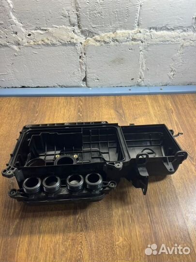 Крышка корпуса воздушного фильтра Nissan Note