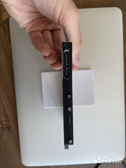 Салазки для накопителя 2.5 в дисковод