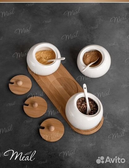 Набор фарфоровой посуды/сахарницы