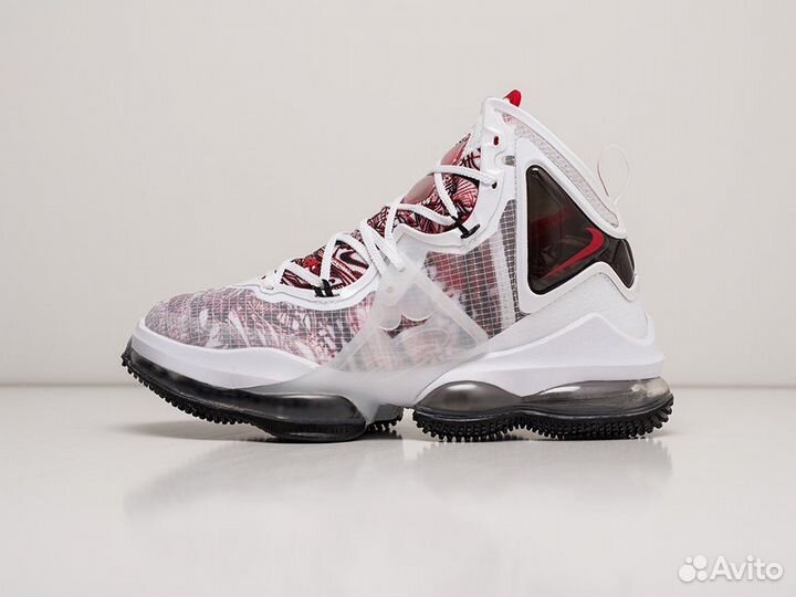 Кроссовки Nike Lebron 19