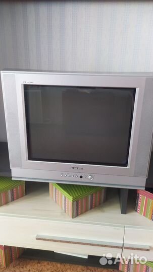 Телевизор samsung