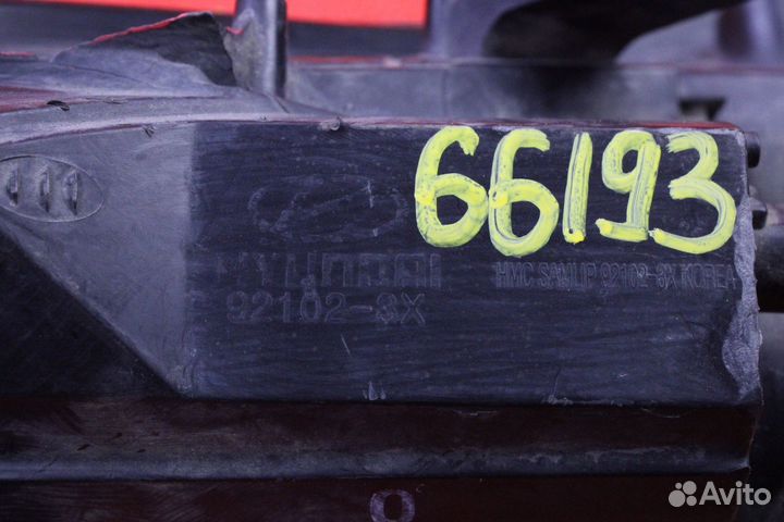 Фара правая Hyundai Elantra MD G4FG 92102-3X010