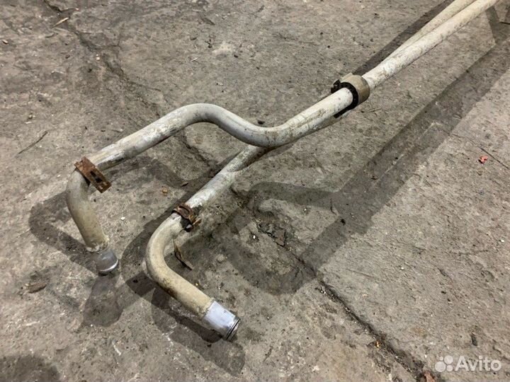 Патрубок отопителя Audi Q7