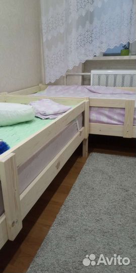 Новая детская кровать из дерева