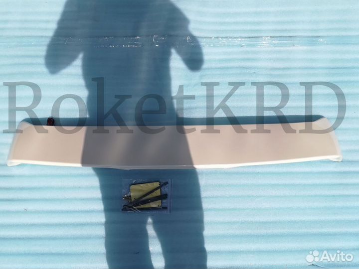 Спойлер Тойота Ленд Крузер Прадо 120