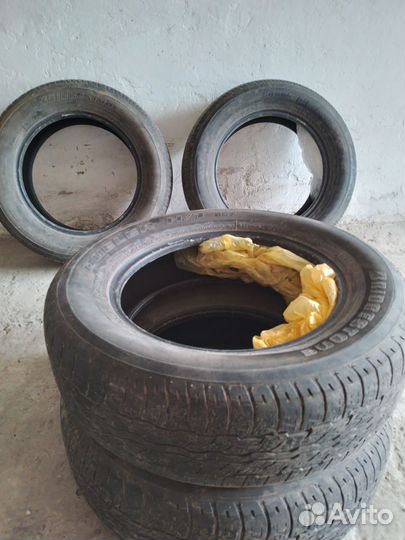 Bridgestone Blizzak Revo1 225/65 R17 23K