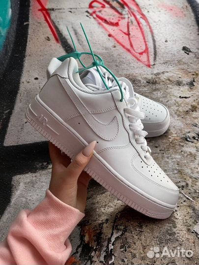 Nike air force 1 low white