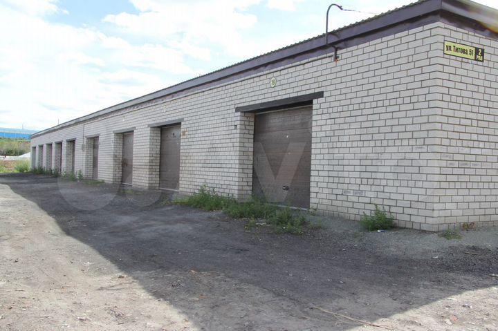 Гараж, > 30 м²