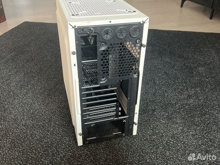 Корпус для пк Thermaltake lvl10 gts white