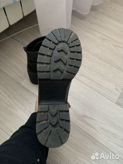 Ботинки демисезонные