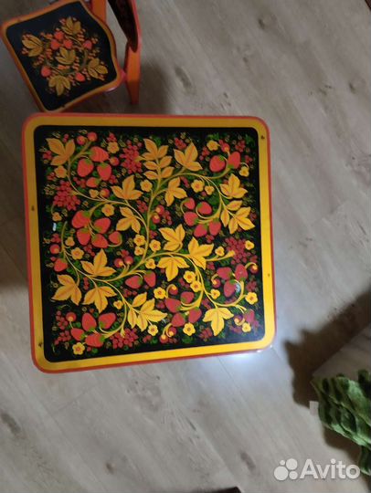 Стол и стул б/у 