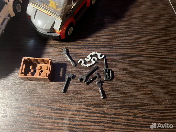 Lego city 60008 Ограбление Музея