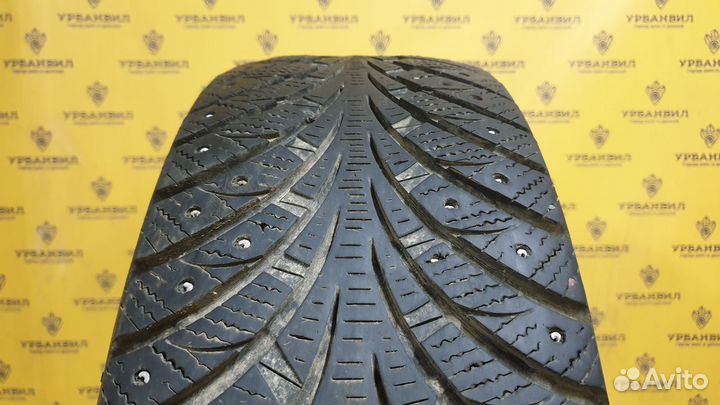 Sava Eskimo Stud 215/65 R16 98T