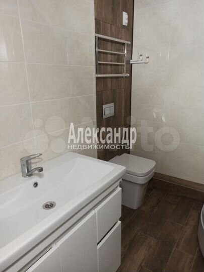 3-к. квартира, 61 м², 1/2 эт.