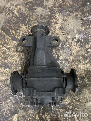 Редуктор R180 Nissan 3 по 2