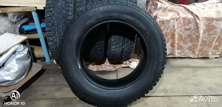 Bridgestone Ice Cruiser 7000S 185/65 R15