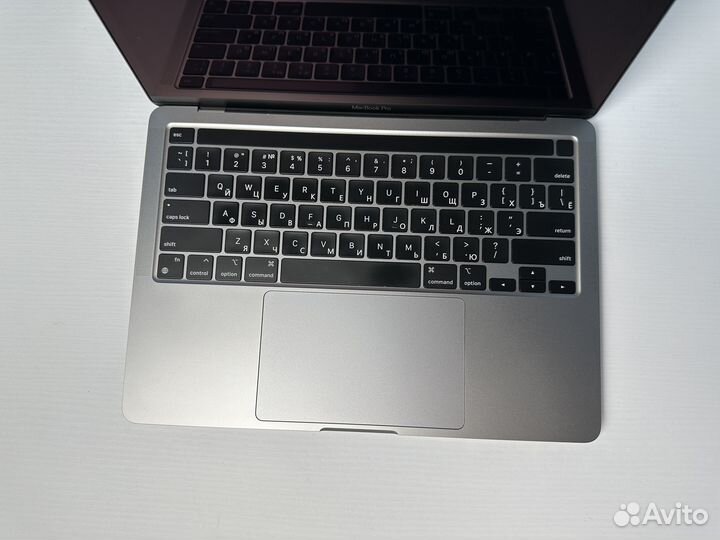 MacBook Pro 13 2020 M1/16/256Gb (полоса на экране)