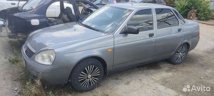 LADA priora 1.6 В разборе