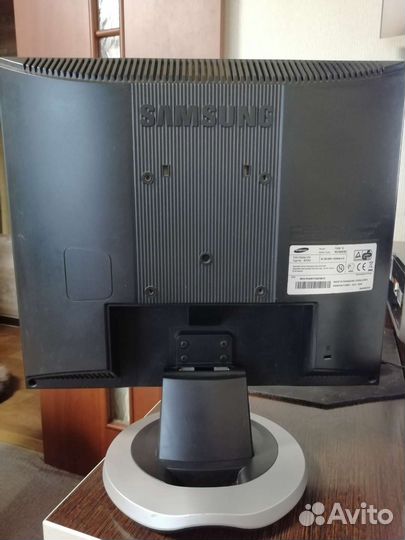 Монитор samsung 17