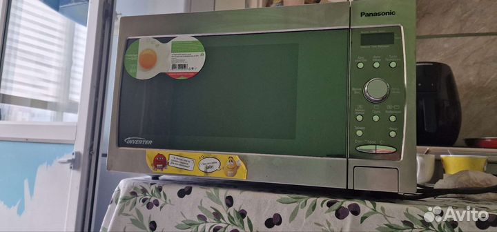 Микроволновая печь Panasonic NN-GD376S