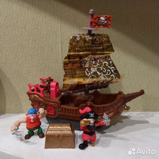 Пиратский корабль