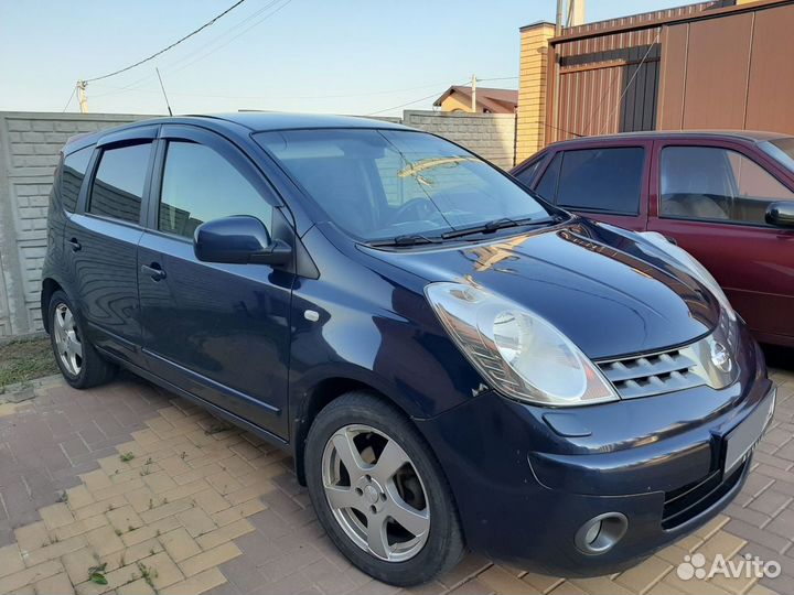 Nissan Note 1.6 AT, 2007, 195 000 км